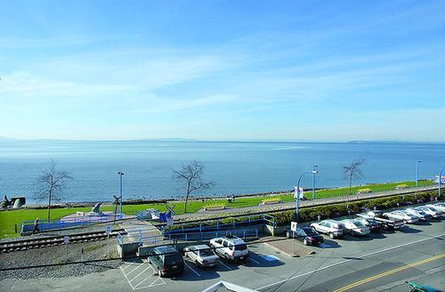 Ocean Promenade White Rock