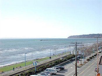 Ocean Promenade Hotel